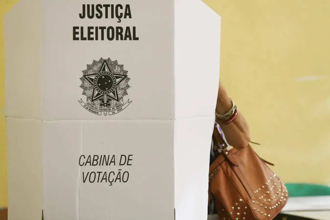 TSE ignora medidas contra fraudes nas cotas eleitorais e gera polêmica