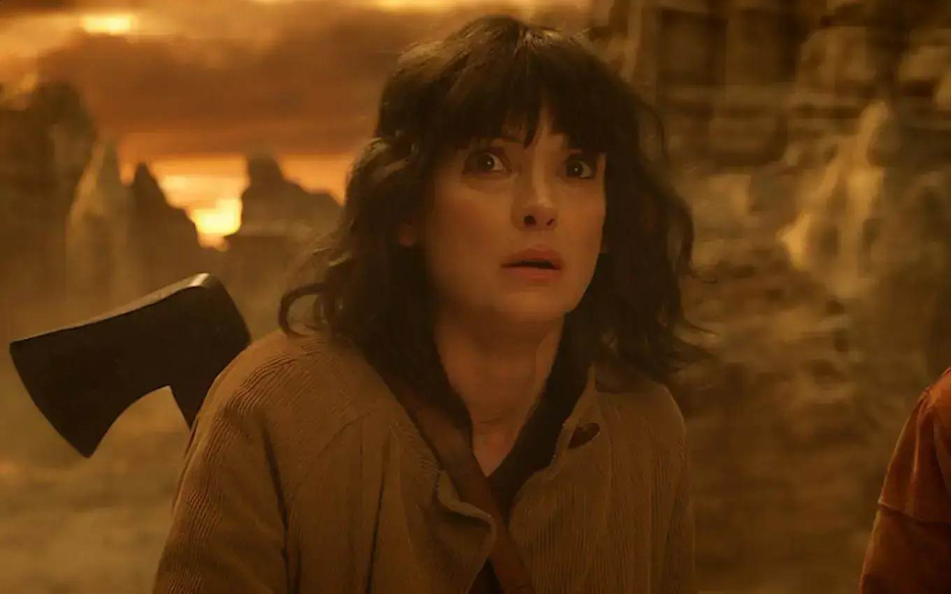 Winona Ryder se junta ao elenco da terceira temporada de Wandinha
