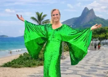 A história da musa que inspirou a famosa canção Garota de Ipanema