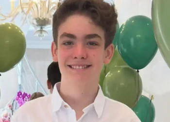 Alezinho completa 12 anos em festa linda ao lado da família