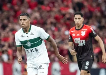 Athletico-PR e Coritiba se enfrentam em clássico emocionante no Brasileirão