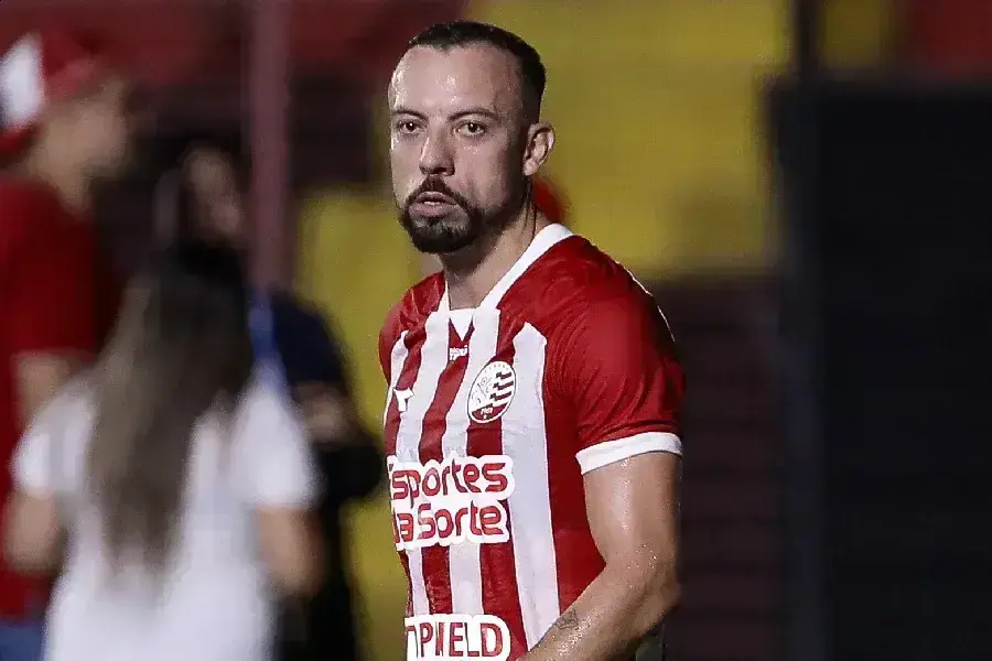 Atlético-GO e Náutico se enfrentam pela Série B: onde assistir ao jogo