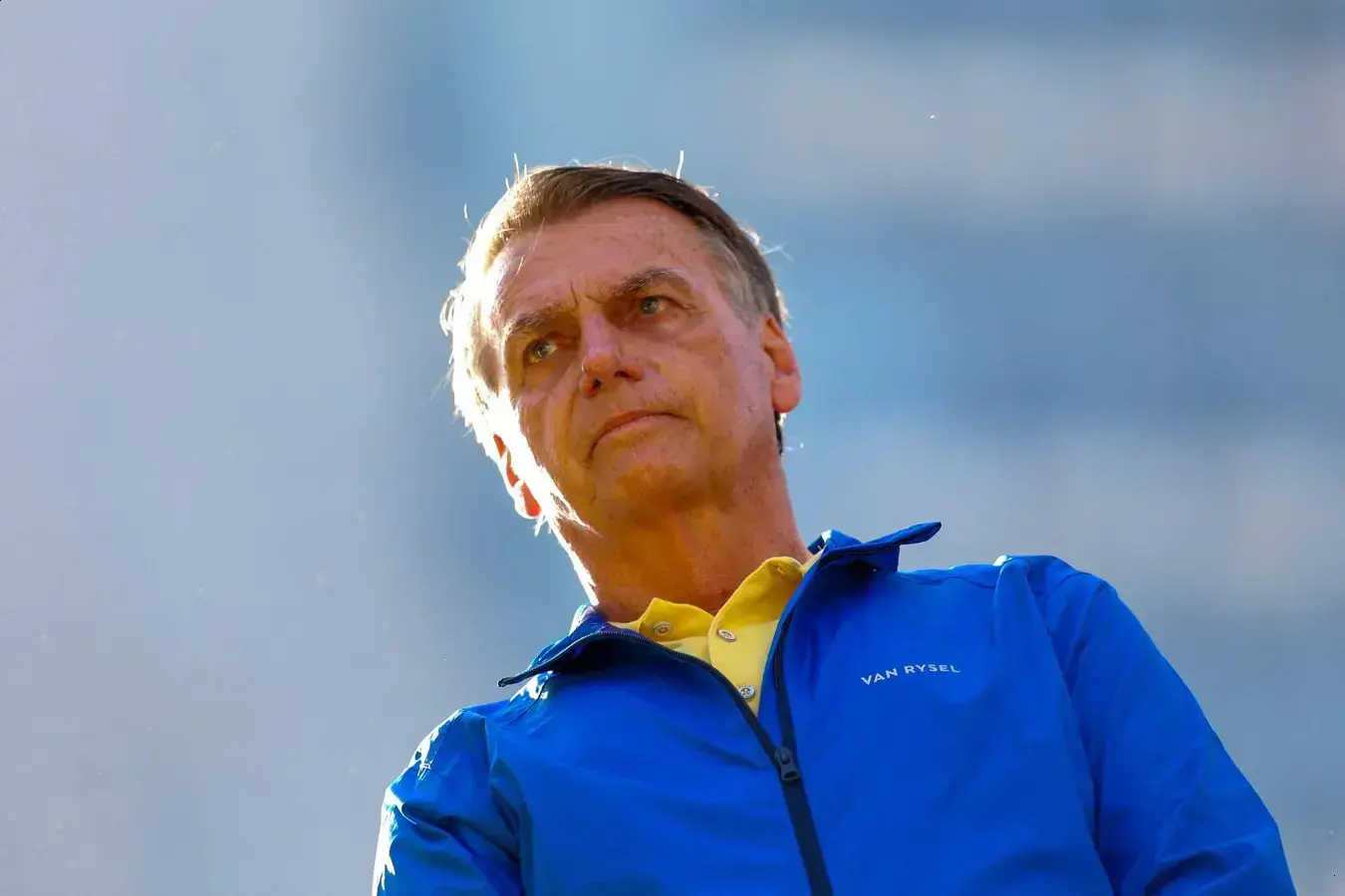 Bolsonaro apresenta melhora em quadro de saúde, mas sem previsão de alta