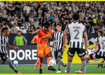 Botafogo é eliminado na pré-Libertadores após derrota para o Barcelona