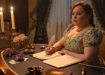 Bridgerton: A identidade secreta de Lady Whistledown surpreende os fãs na temporada 4
