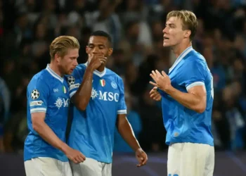 Cagliari recebe Napoli em jogo decisivo na Serie A italiana