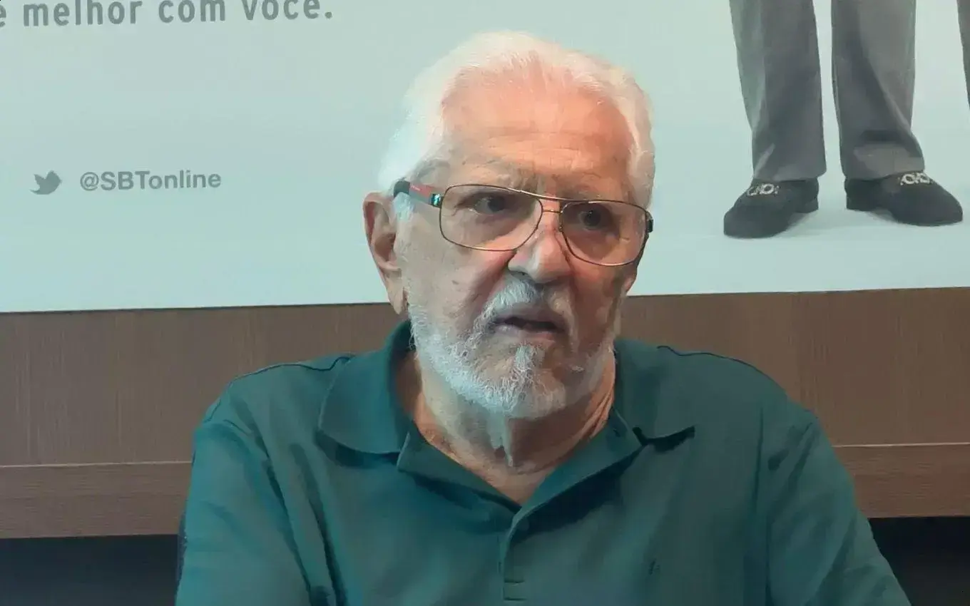 Carlos Alberto de Nóbrega ignora cancelamento às vésperas dos 90 anos