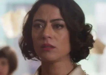 Carol Castro se pronuncia sobre ausência no prêmio Melhores do Ano