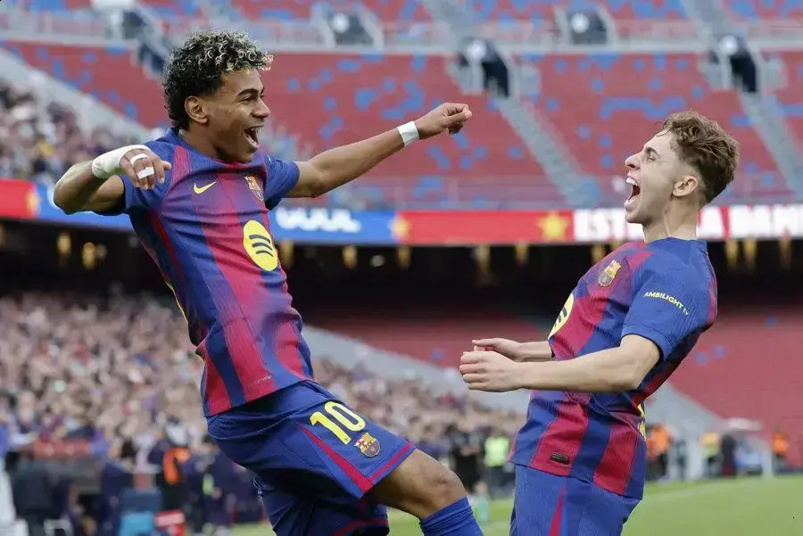 Como e onde assistir Barcelona x Sevilla pelo Campeonato Espanhol hoje