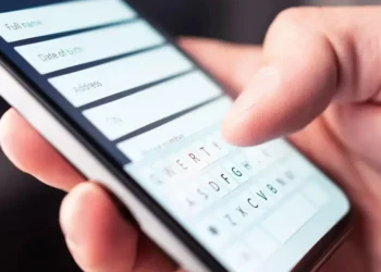 Como fazer backup de contatos no Android e iPhone de forma segura