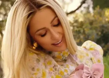 Como Paris Hilton Transformou uma Herança Pequena em um Império Milionário