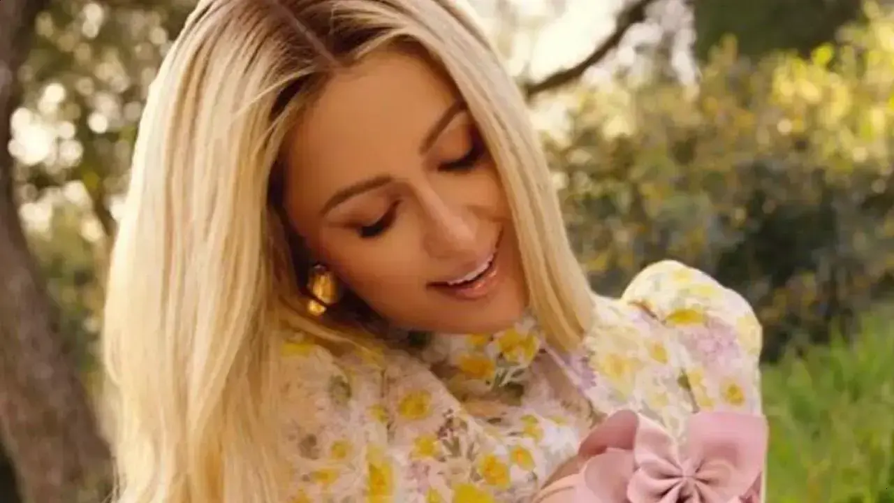 Como Paris Hilton Transformou uma Herança Pequena em um Império Milionário