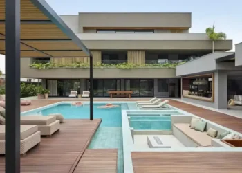 Conheça a mansão zen de Paolla Oliveira no Rio de Janeiro