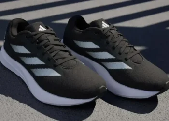 Conheça as melhores promoções de roupas e tênis para exercícios