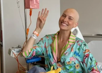 Dani Gondim celebra remissão em sua luta contra o câncer