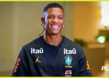 Danilo se sente preparado para a seleção brasileira após retorno