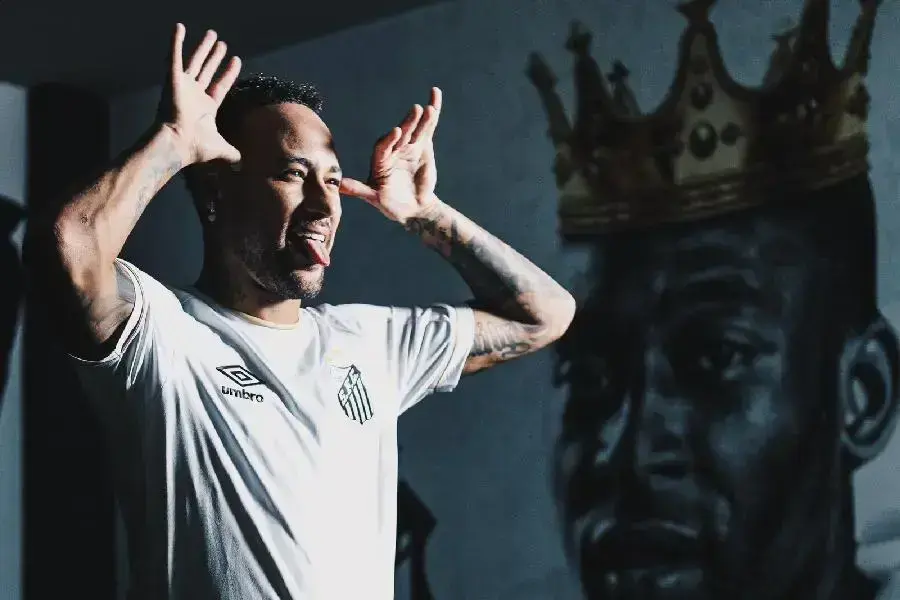 Debate: Pôquer impacta a carreira de Neymar?