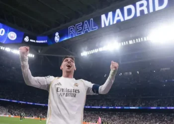 Dérbi de Madri: Real Madrid e Atlético duelam em busca de vitória decisiva