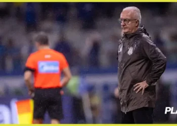Dorival Júnior: Rodízio no Corinthians visa evitar lesões graves