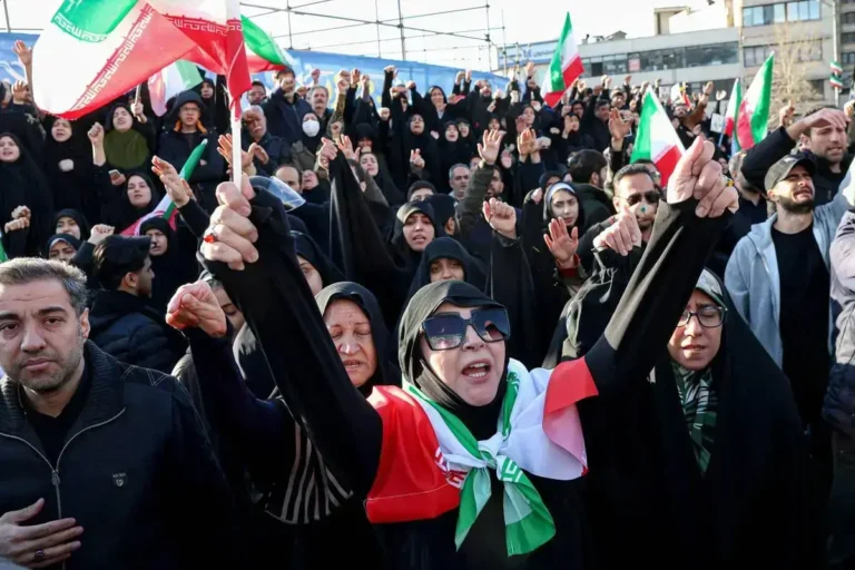 Efeitos da Guerra no Irã nas Redes Sociais Brasileiras