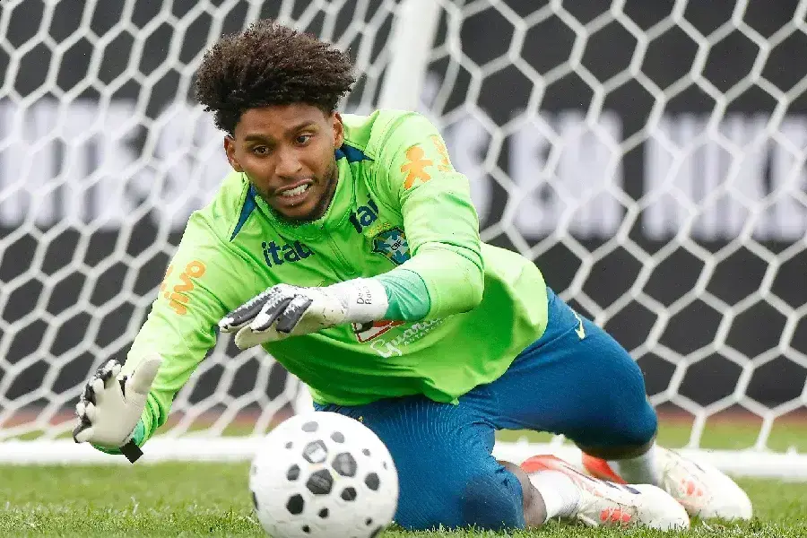 Faltam goleiros na Seleção Brasileira? A análise de Fabio Sormani