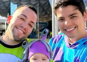 Filha de Lucas Rangel e Lucas Bley brilha em fotos na Disney