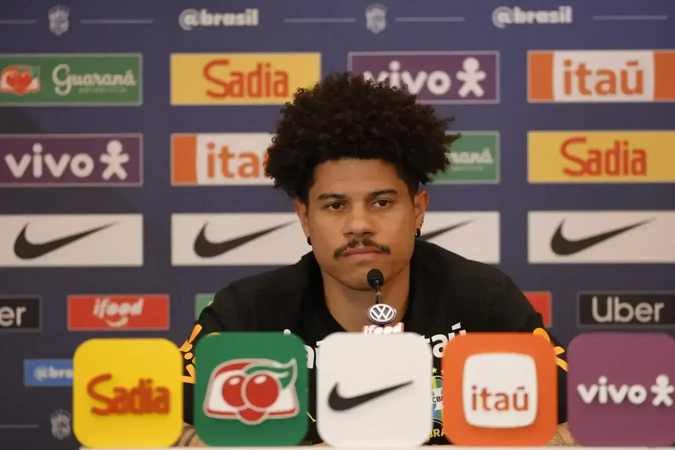 Gabriel Sara exalta trabalho de Fernando Diniz na Seleção Brasileira