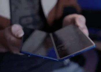 Galaxy Z Fold Wide: Rivais diretos para o futuro iPhone Fold