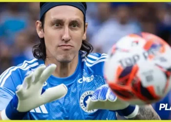 Goleiro Cássio do Cruzeiro sofre lesão severa no joelho esquerdo