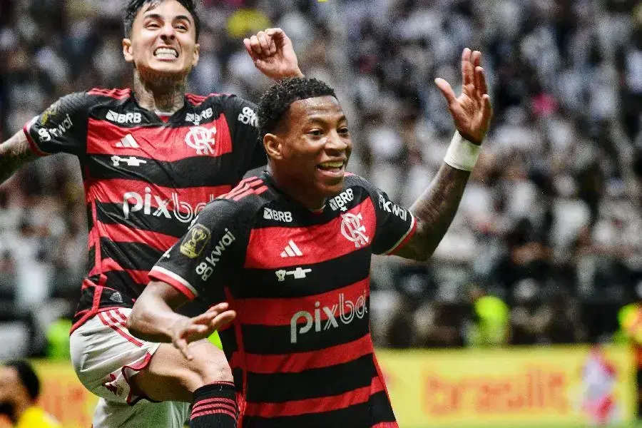 Gonzalo Plata, atacante do Flamengo, deve ser negociado em breve