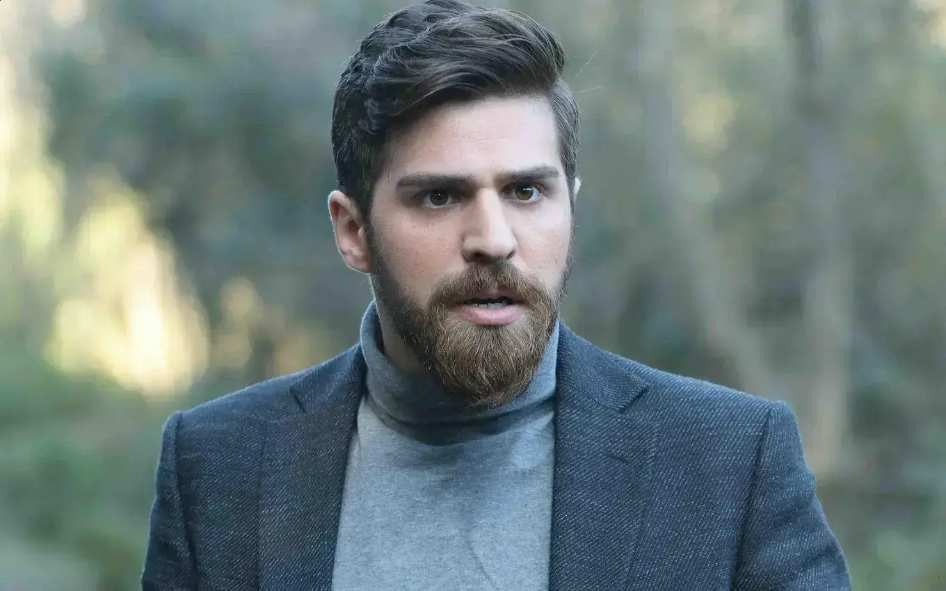 Iskender enfrenta revelações surpreendentes sobre Celebi em Chamas do Destino