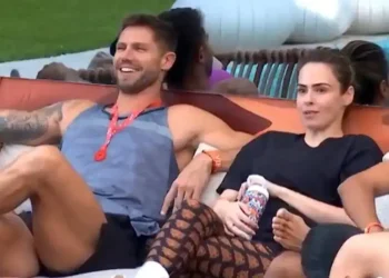 Jonas provoca Ana Paula sobre fetiche no BBB 26 e gera tensão entre eles