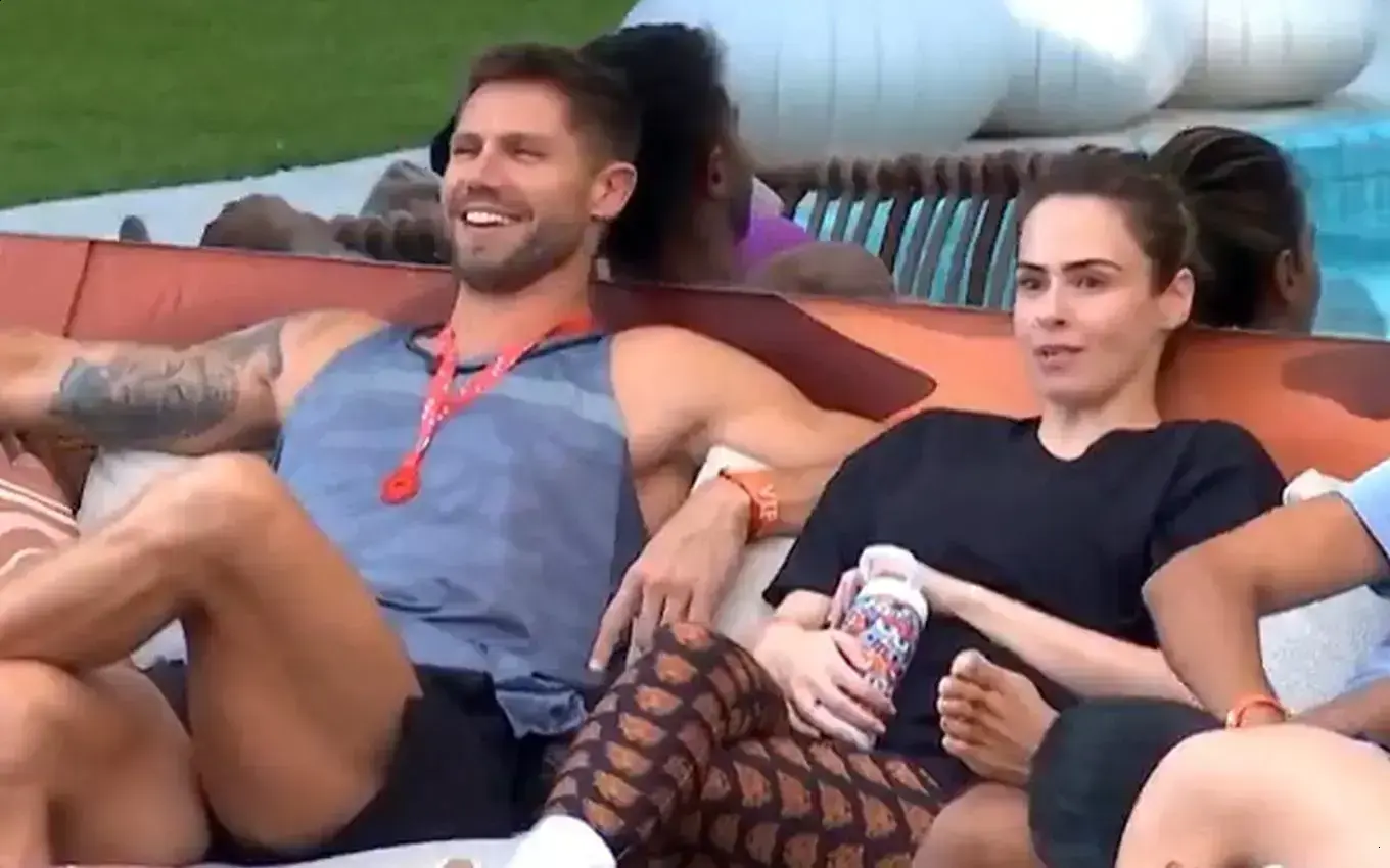 Jonas provoca Ana Paula sobre fetiche no BBB 26 e gera tensão entre eles