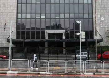 Juízes de SP suspendem audiências após nova decisão do STF