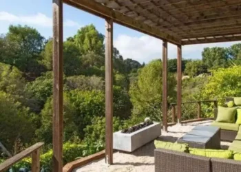 Julia Roberts vende mansão em Malibu por R$ 41 milhões