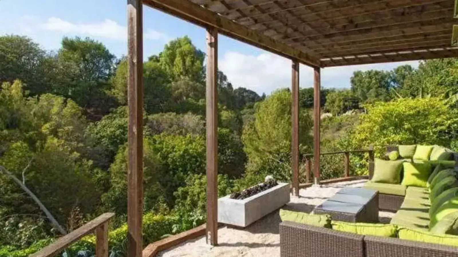 Julia Roberts vende mansão em Malibu por R$ 41 milhões