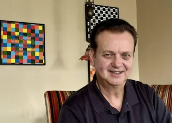 Kassab define estratégia para encarar Lula e Flávio Bolsonaro nas eleições