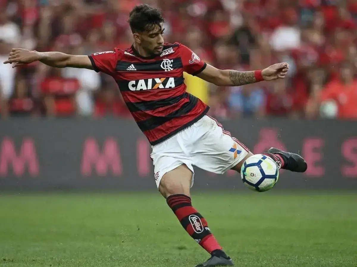 Lucas Paquetá sofre fratura, mas segue à disposição do Flamengo