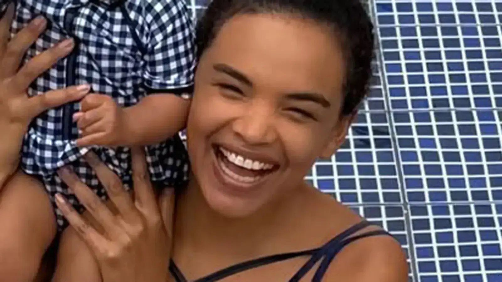 Lucy Ramos compartilha momentos fofos com a filha em Recife