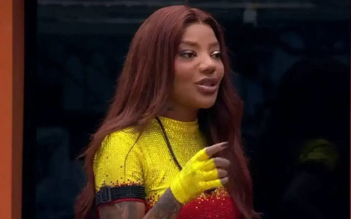 Ludmilla quebra regras e leva bronca durante festa do BBB 26