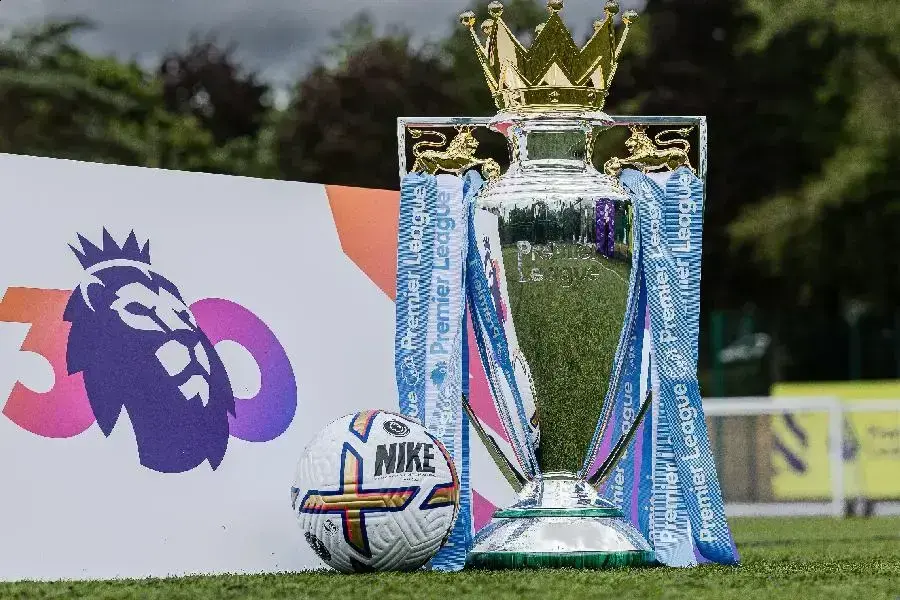 Manchester City enfrenta Crystal Palace em jogo decisivo da Premier League