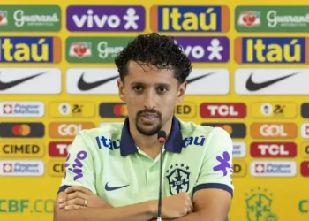 Marquinhos pode desfalcar Brasil; Léo Pereira assume titularidade