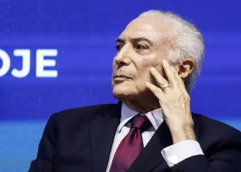 Michel Temer critica a disfuncionalidade política do Brasil
