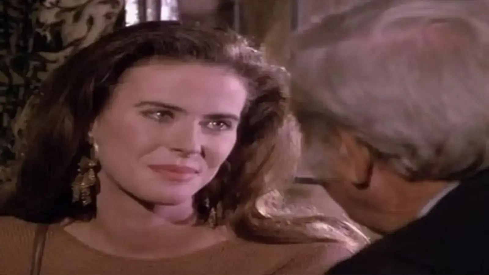 Morre Annabel Schofield, estrela da novela Dallas, aos 62 anos