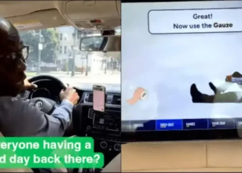 Motorista da Uber Inova com Jogo Interativo em Corridas