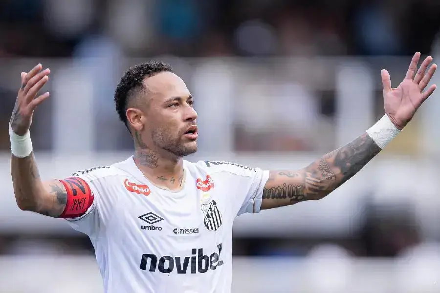 Neymar busca espaço na Seleção Brasileira para a Copa do Mundo de 2026