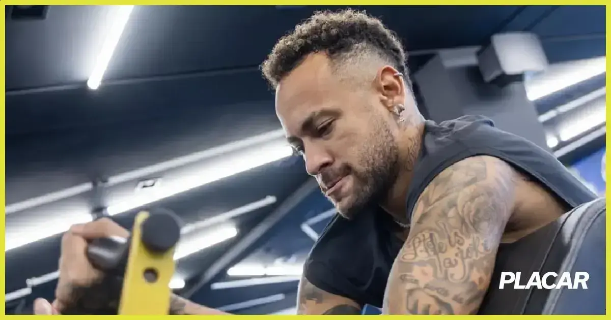 Neymar mantém rotina de treinos e foca na preparação física em casa
