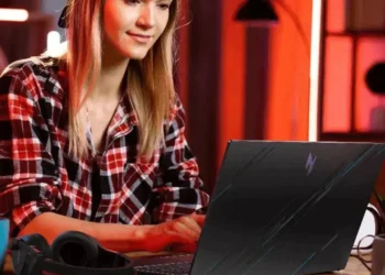 Ofertas Imperdíveis de Notebooks no Mercado Livre: Descontos e Cupons