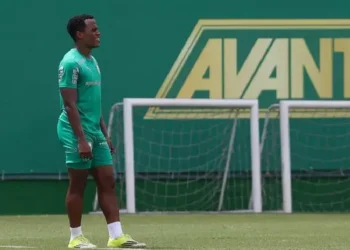 Por que Jhon Arias ainda não marcou gols pelo Palmeiras em 2026?