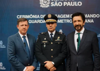 Prefeitura de SP mantém ex-chefe da GCM amid violência doméstica